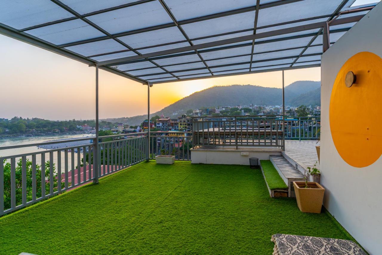 Madpackers Rishikesh Laxman Jhula Hostel Eksteriør bilde
