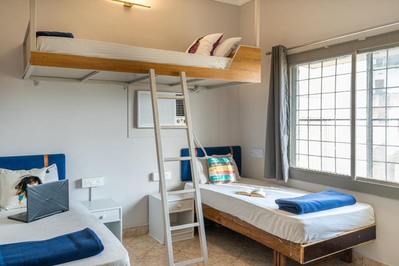 Madpackers Rishikesh Laxman Jhula Hostel Eksteriør bilde